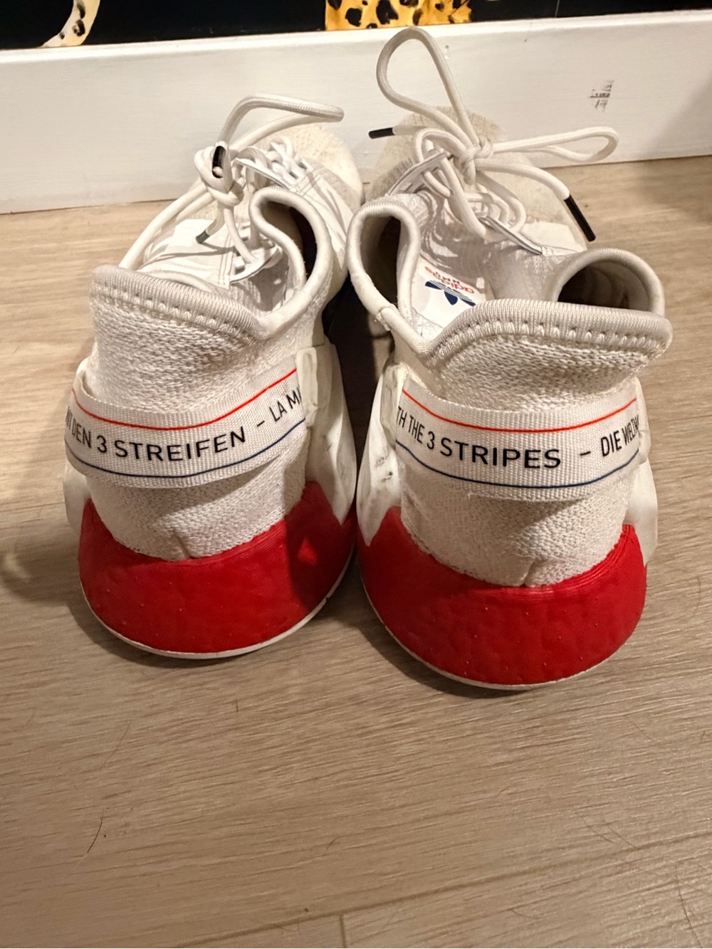 adidas NMD R1 V2 white lush White Low-Top Sneakers with Blue & Red Accents size - Picture 5 of 13